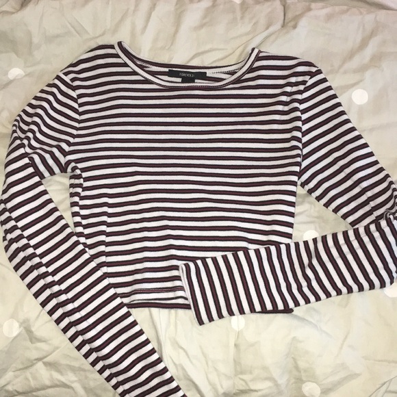 Striped Cropped Long Sleeve - Picture 1 of 2